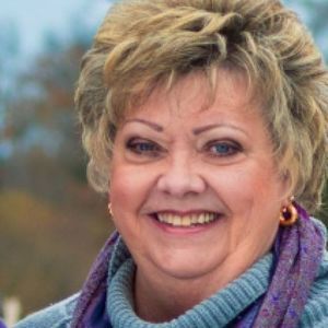 Meet your Posher, Liz